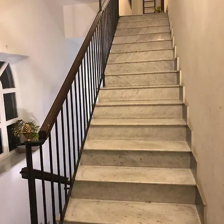 Lägenhet Residenza Trinita Maggiore Neapel