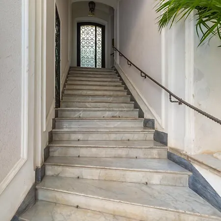 Residenza Trinita Maggiore Lägenhet