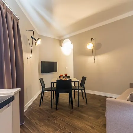 Lägenhet Residenza Trinita Maggiore *