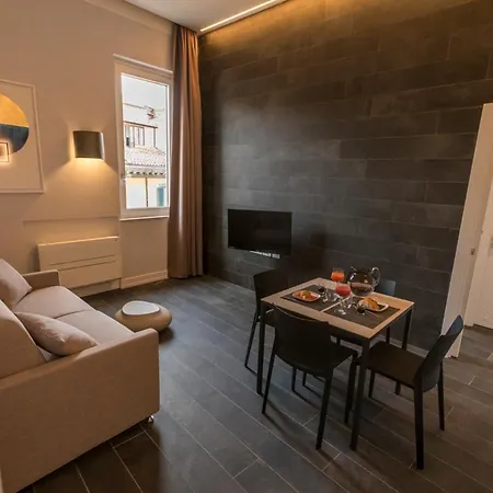 Residenza Trinita Maggiore Lägenhet *