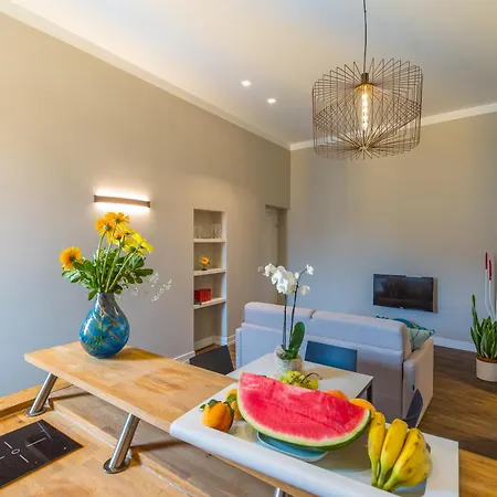 Lägenhet Residenza Trinita Maggiore Neapel